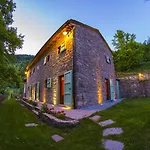 Il Borgo Dei Celti ファームステイ *