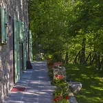 Il Borgo Dei Celti フィウマルボ