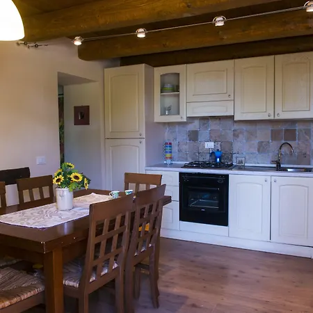 Il Borgo Dei Celti Фермерский дом *