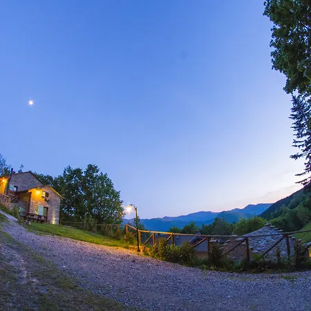 Il Borgo Dei Celti Фермерский дом Фьюмальбо