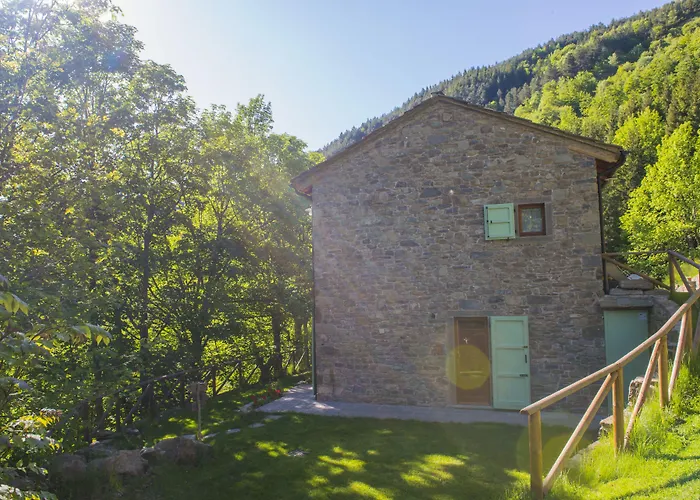 Il Borgo Dei Celti مزرعة للإقامة فيومالبو