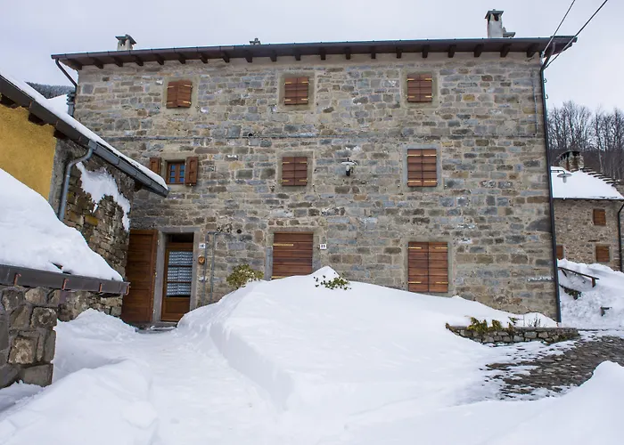 مزرعة للإقامة Il Borgo Dei Celti فيومالبو