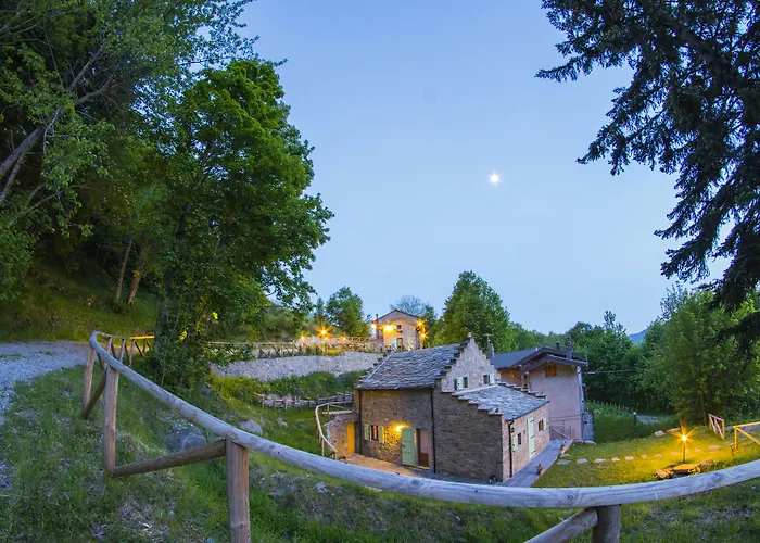 Il Borgo Dei Celti Alloggio per agriturismo Fiumalbo